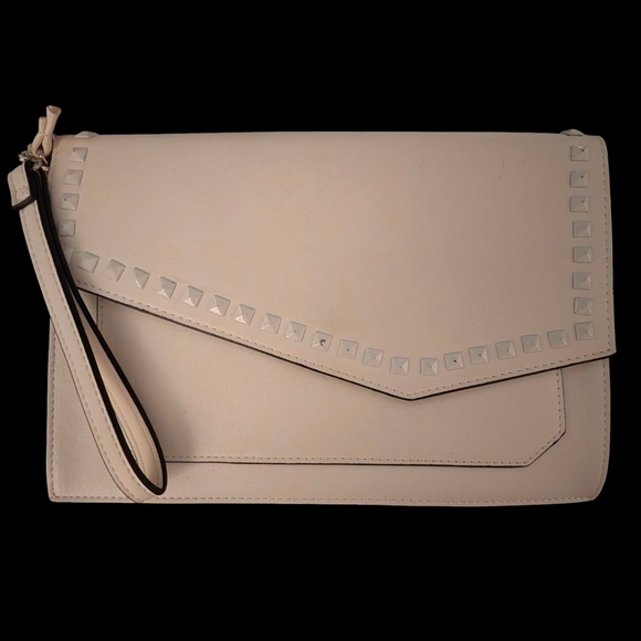 ❤️Steve Madden Clutch- Read Description! - Picture 1 of 3